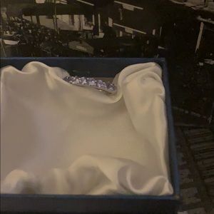 Tanzanite ring 1.35 ctw